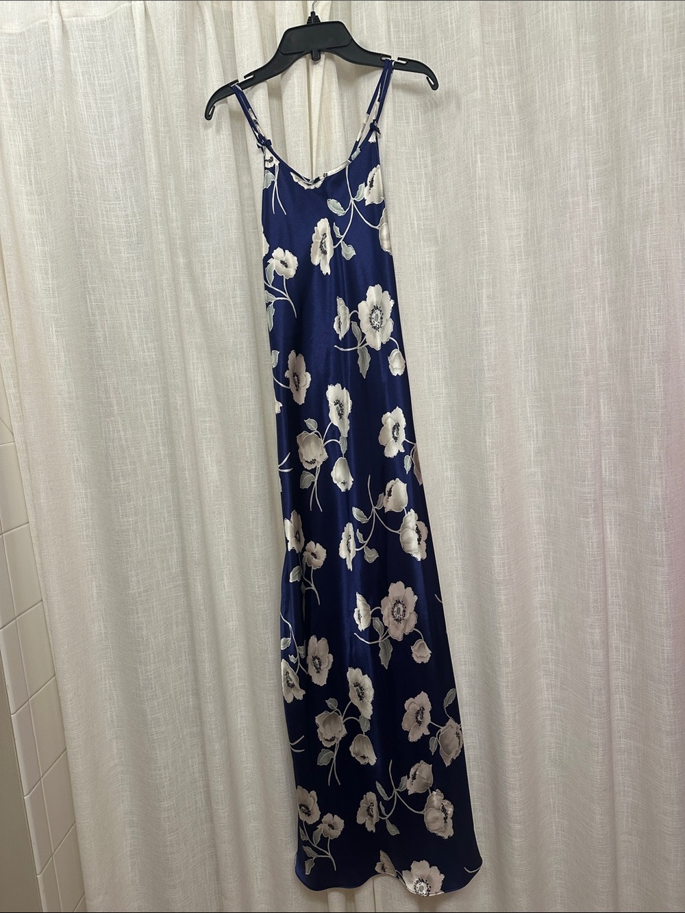 VINTAGE Jones New York Navy Satin Floral Slip Dress